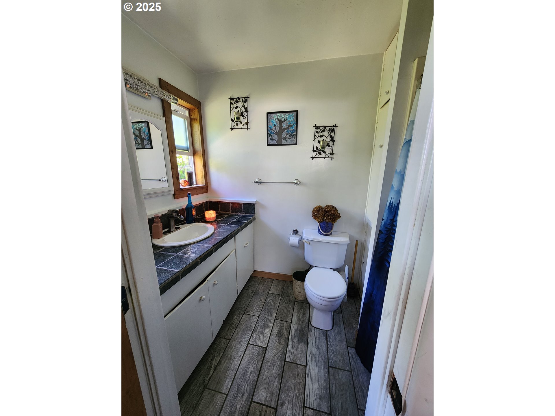 1816 Cedar Avenue Reedsport, OR 97467 - Photo 11 of 40 Gallery Image 11