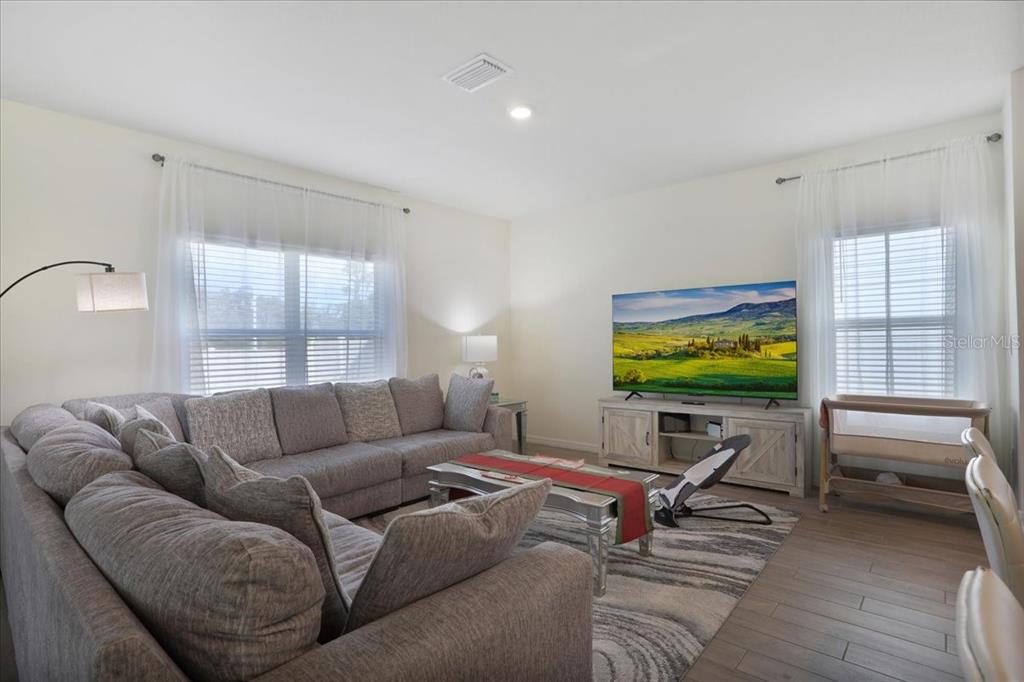 5126 Southwest 47th Lane Gainesville, FL 32608 - Photo 8 of 36