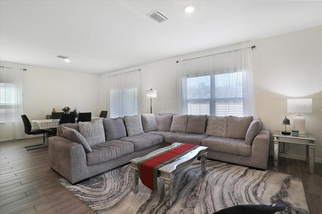 5126 Southwest 47th Lane Gainesville, FL 32608 - Photo 9 of 36