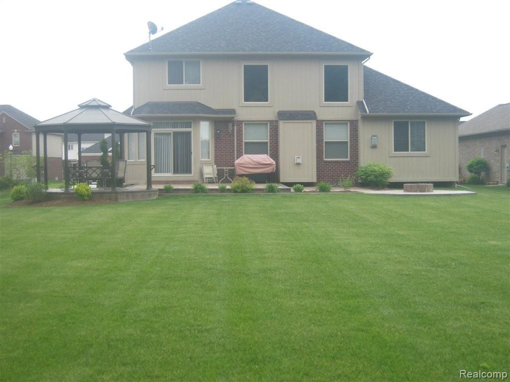 16169 Moore Park Road Macomb, MI 48044 - Photo 25 of 25 IMG_1669.JPG