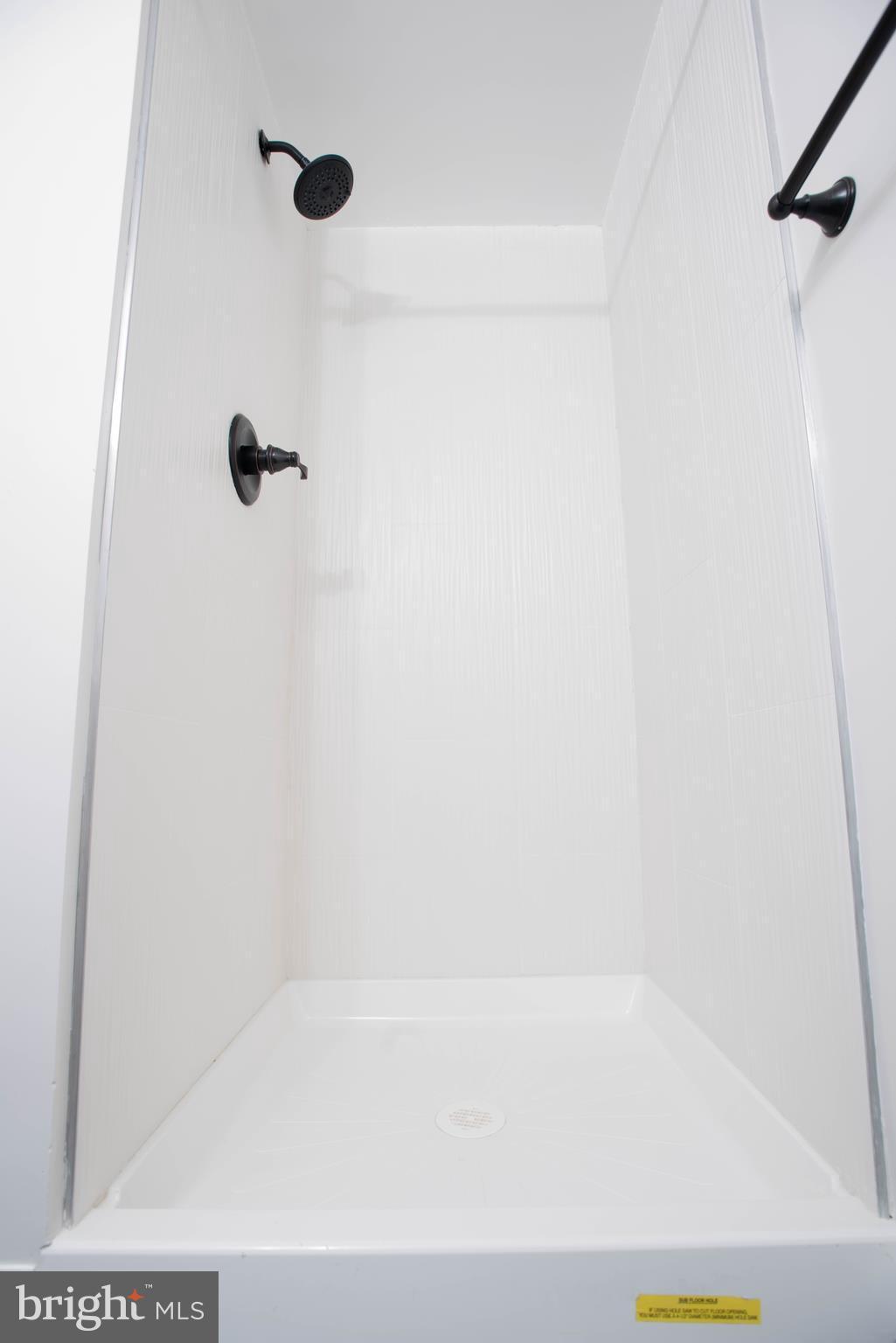 10257 Braddock Road Fairfax, VA 22032 - Photo 20 of 23 3rd full bath
