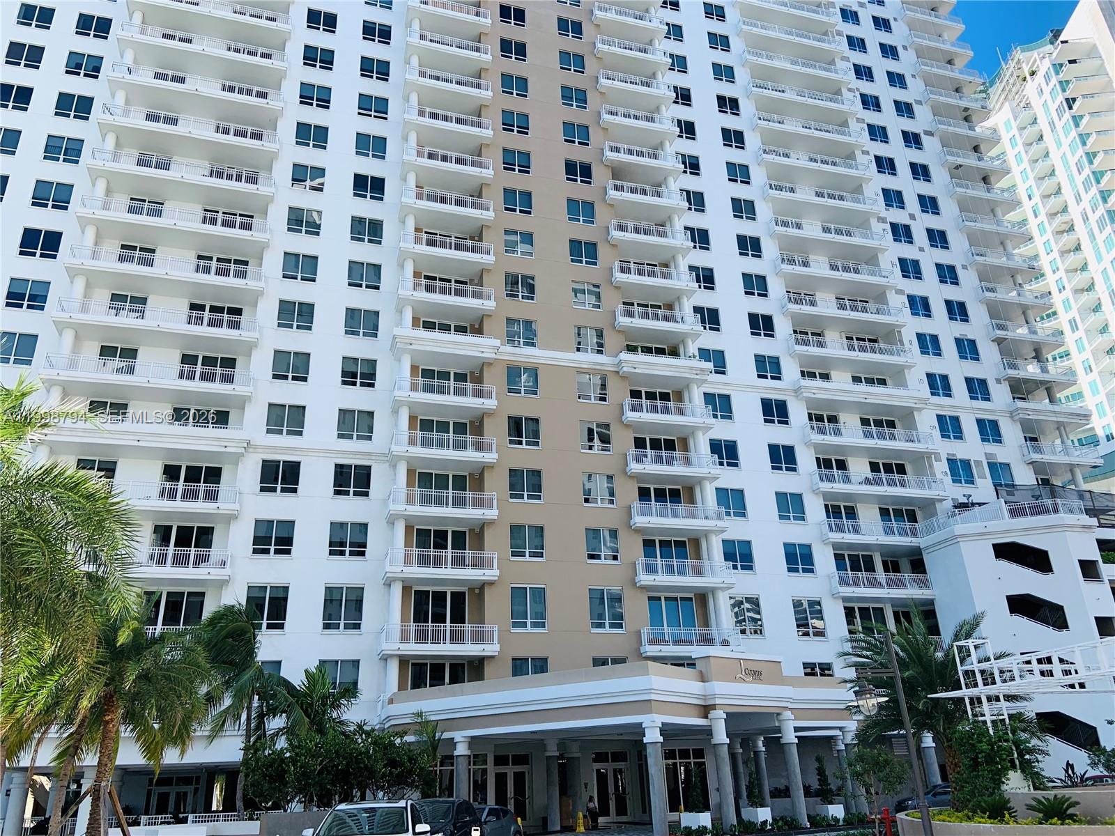 801 Brickell Key Boulevard, Unit 3207 Miami, FL 33131 - Photo 12 of 67 a view of a building with a street