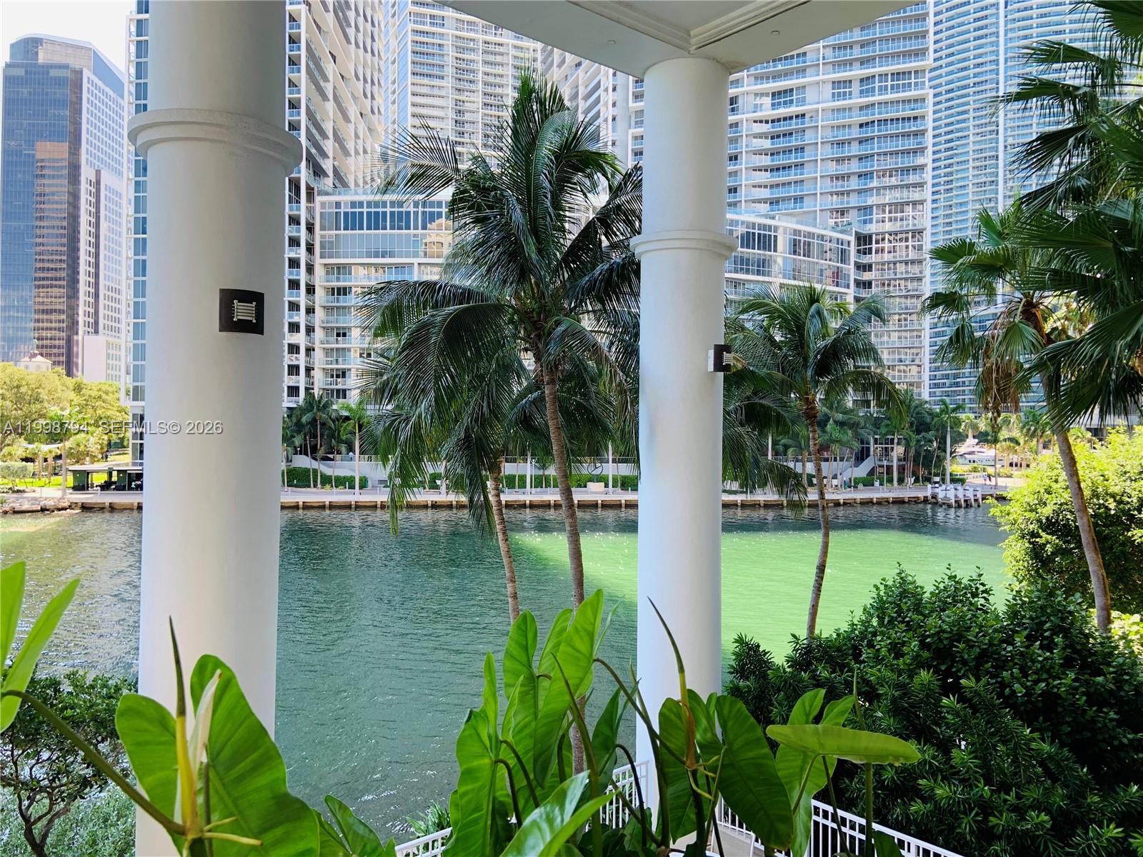 801 Brickell Key Boulevard, Unit 3207 Miami, FL 33131 - Photo 10 of 67