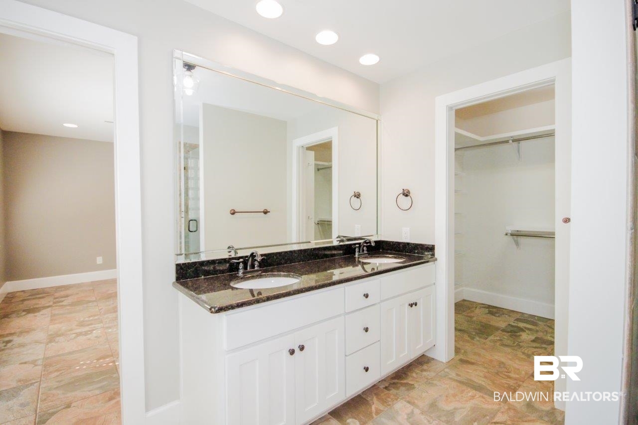 17527 River Road Summerdale, AL 36580 - Photo 23 of 50 Primary Bath