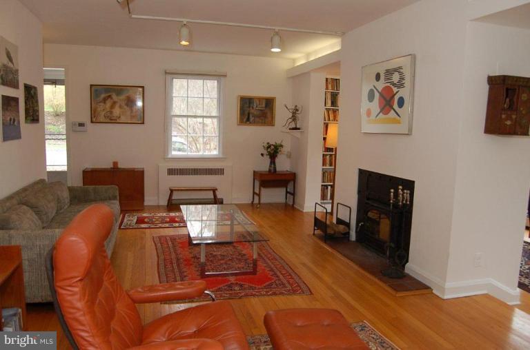 4623 Wilmslow Road Baltimore, MD 21210 - Photo 3 of 30 Living Room #2