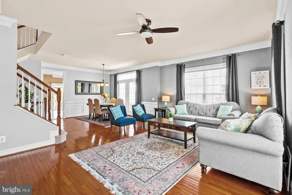 $685,000 | 25491 Amber Gate Terrace, Chantilly, VA 20152