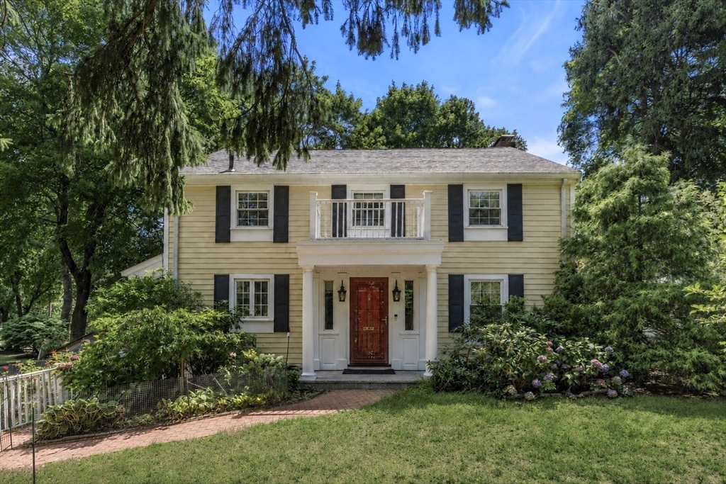 560 Worcester Street Wellesley, MA 02481 - Photo 1 of 37 Gallery Image 1
