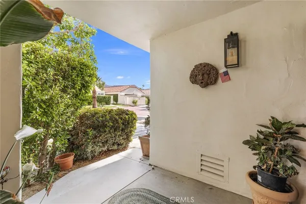 $680,000 | 255 East Avenida Granada, Unit 211, Palm Springs, CA 92264