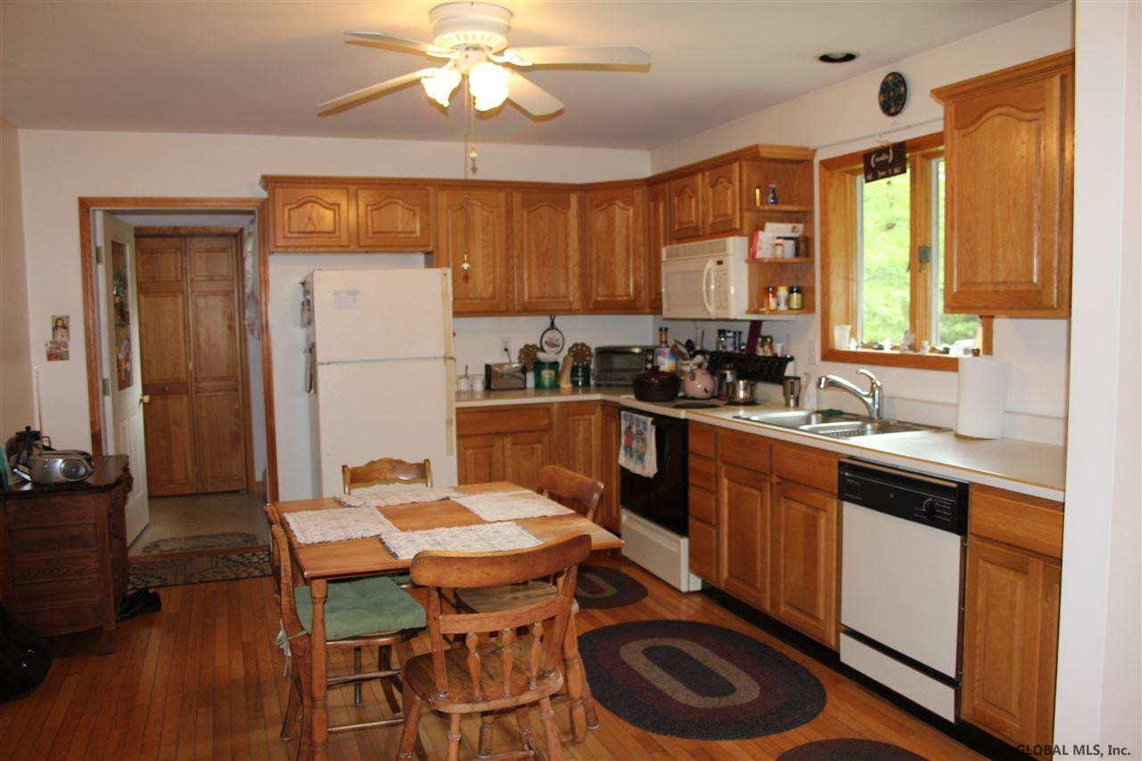 442 Gordon Road Sloansville, NY 12160 - Photo 9 of 31 Photo 9
