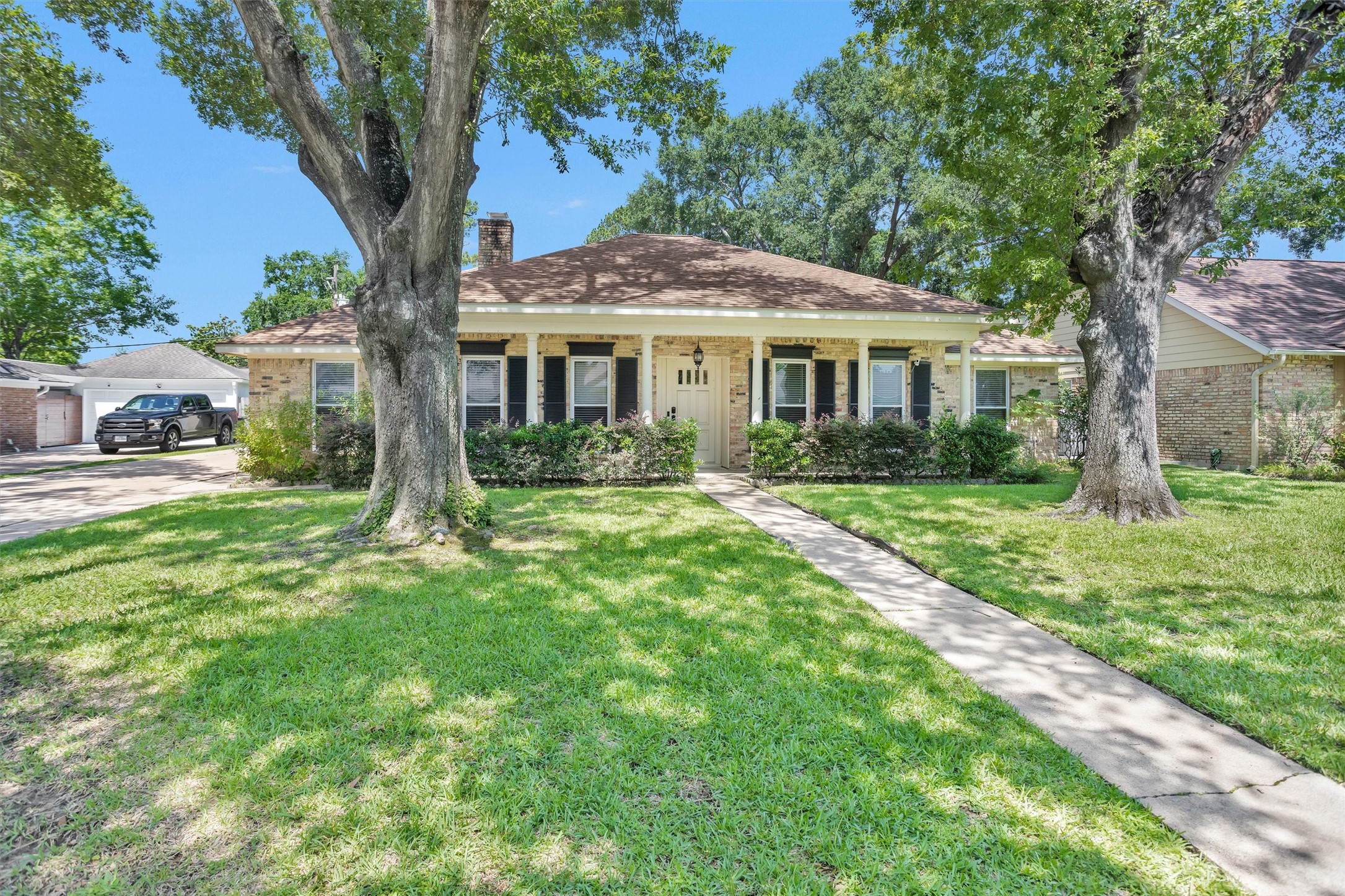 2531 Hollow Hook Road Houston, TX 77080 - Photo 43 of 45 Gallery Image 43