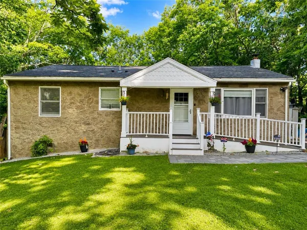 $350,000 | 179 Darcy Drive, Saylorsburg, PA 18353