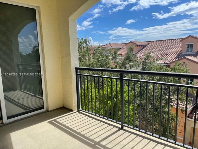 2409 Renaissance Way, Unit 409 Boynton Beach, FL 33426 - Photo 4 of 28