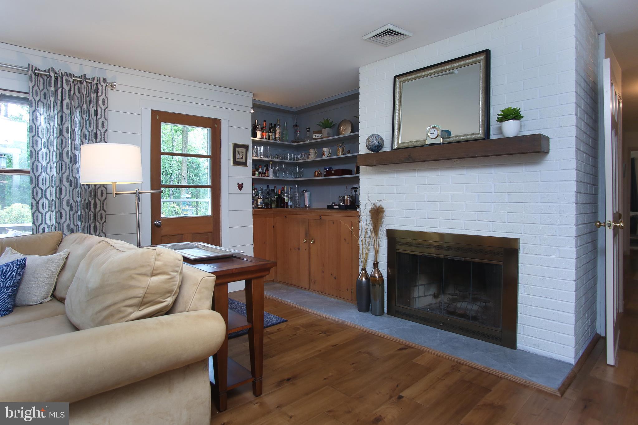 6167 Yorkshire Road New Hope, PA 18938 - Photo 11 of 69 FP and Wet Bar