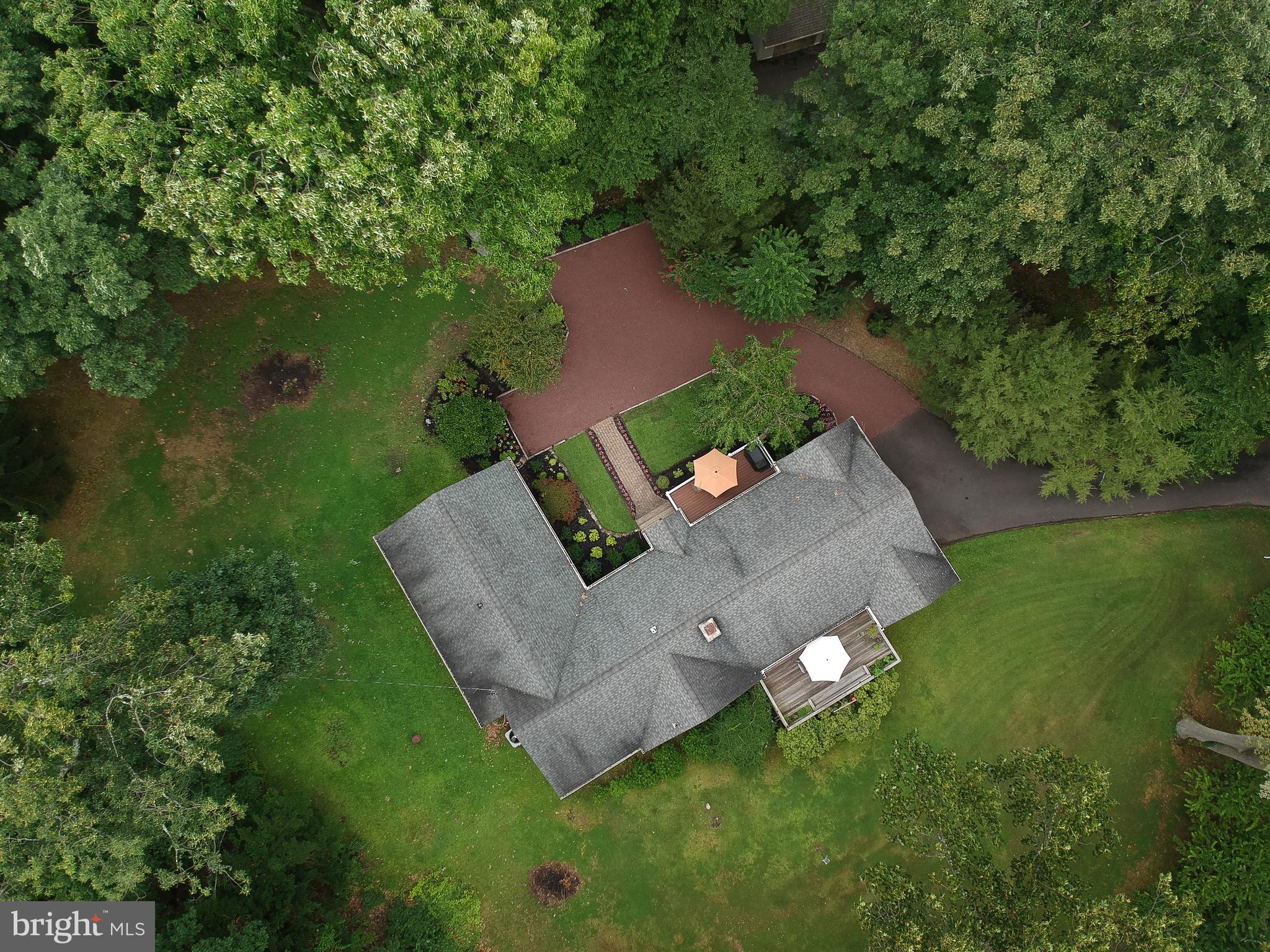 6167 Yorkshire Road New Hope, PA 18938 - Photo 5 of 69