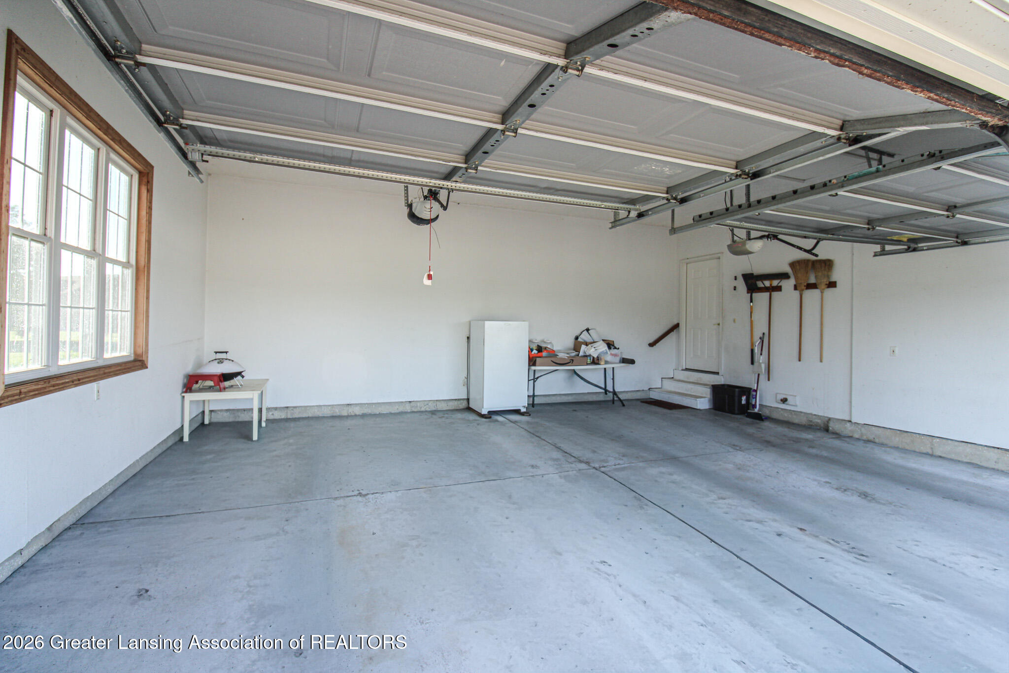 4198 Ryon Drive Olivet, MI 49076 - Photo 34 of 44 32a Attched Garage
