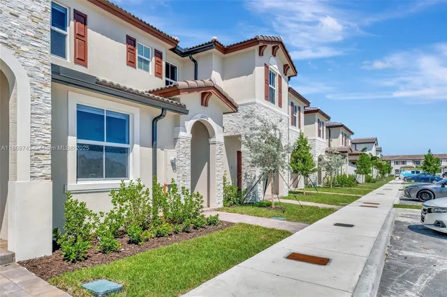 $2,950 | 12206 Northwest 23rd Avenue, Miami, FL 33167