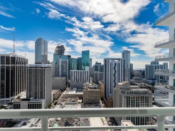 a view of terrace with city view