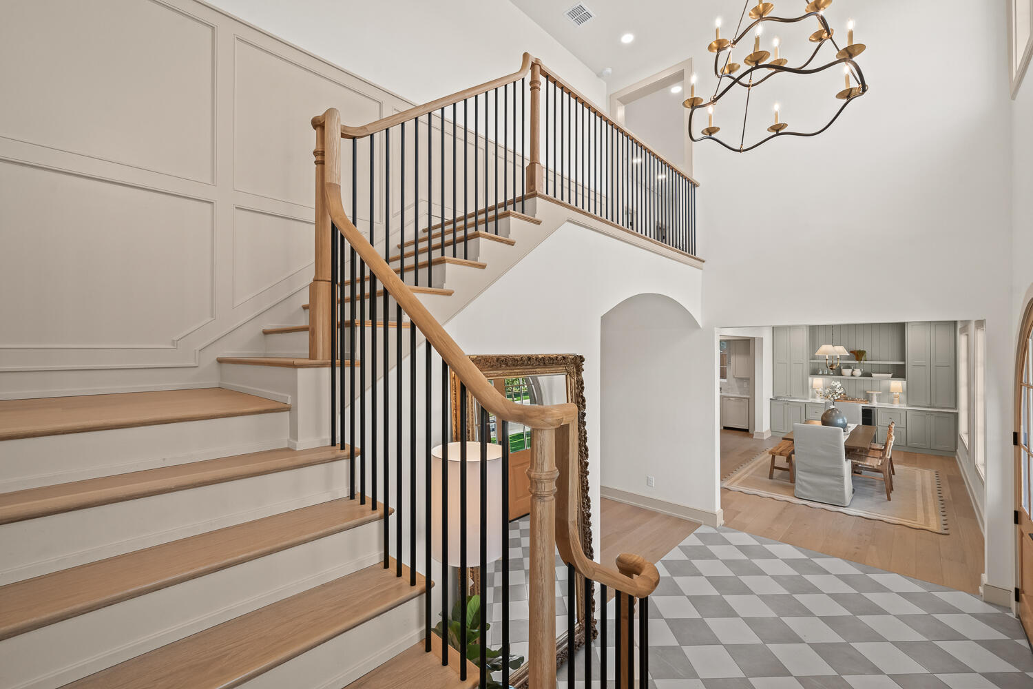 3911 149th Street Lubbock, TX 79423 - Photo 54 of 79 a view of entryway and hall