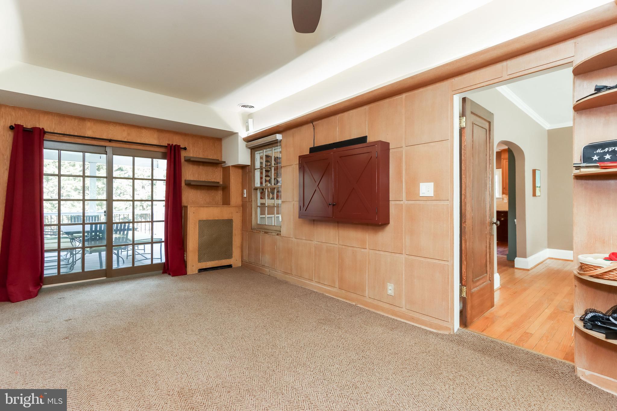 2404 Brambleton Road Baltimore, MD 21209 - Photo 11 of 44