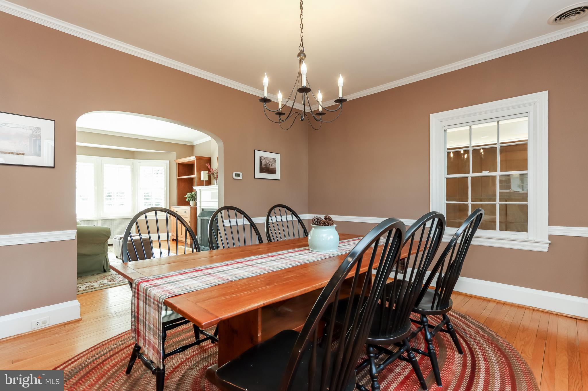 2404 Brambleton Road Baltimore, MD 21209 - Photo 15 of 44
