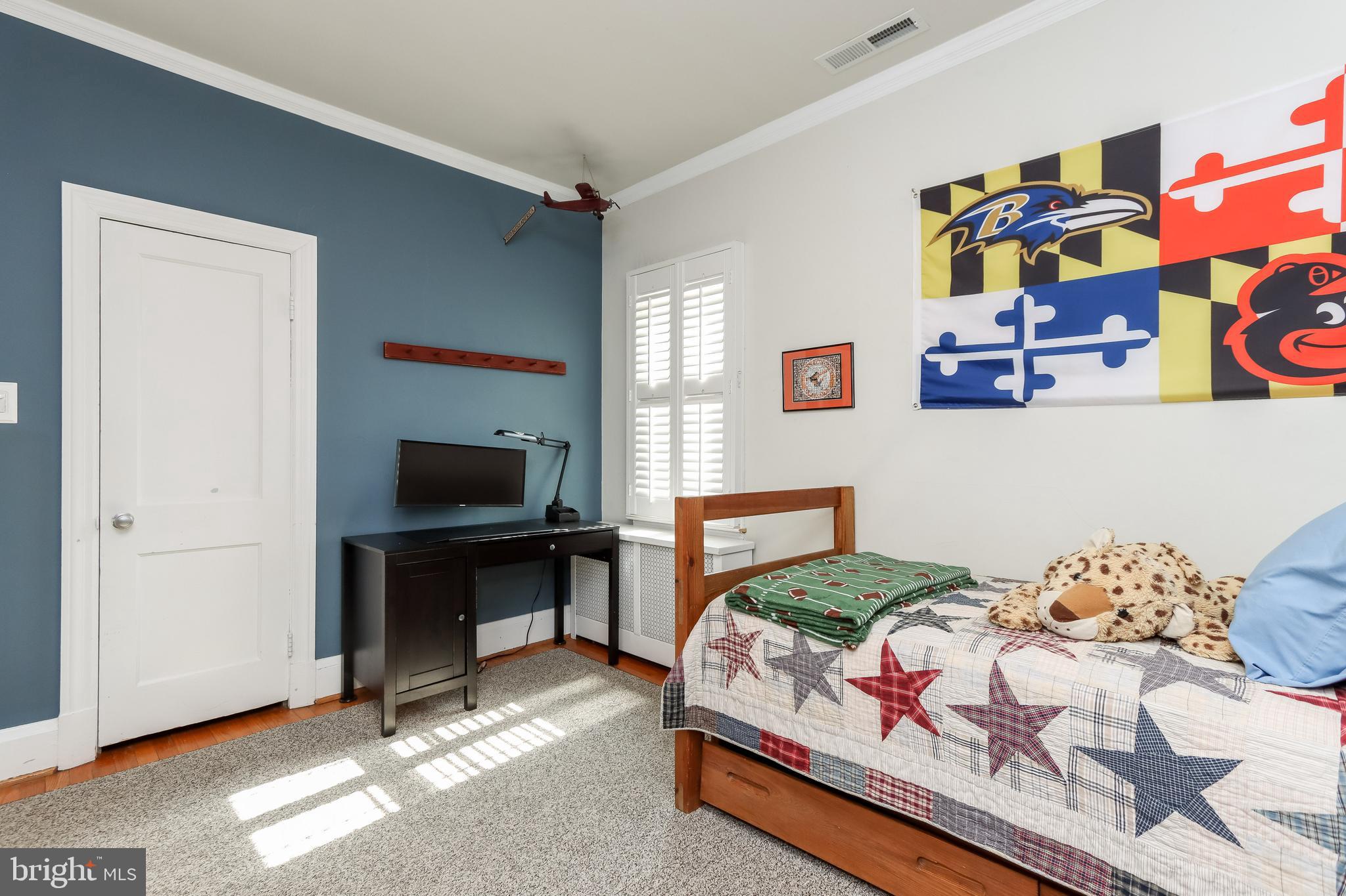 2404 Brambleton Road Baltimore, MD 21209 - Photo 25 of 44