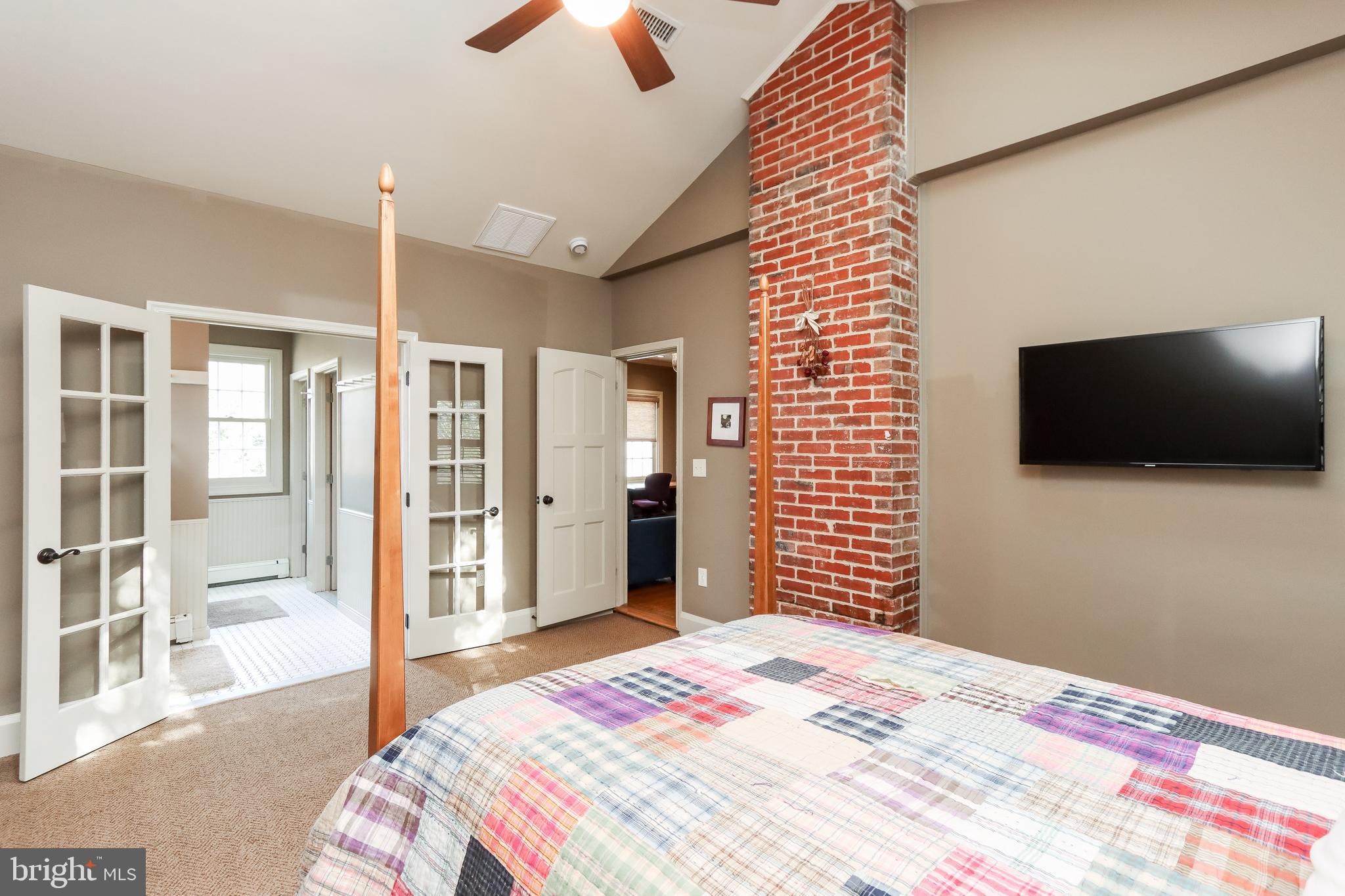 2404 Brambleton Road Baltimore, MD 21209 - Photo 33 of 44