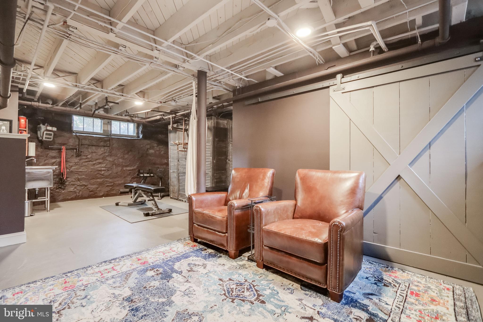 2404 Brambleton Road Baltimore, MD 21209 - Photo 42 of 44