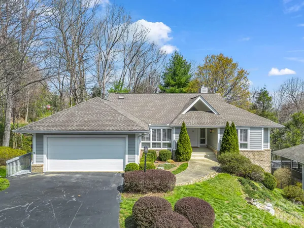 $515,000 | 111 Broadmoor Drive, Flat Rock, NC 28731