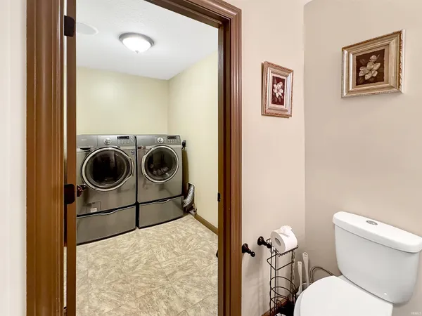 $350,000 | 13226 Indiana Street, Grabill, IN 46741