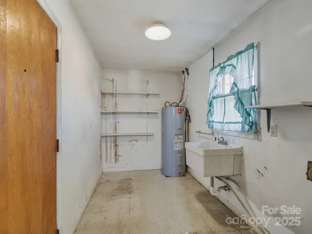 $520,000 | 3200 Allenwood Road, Charlotte, NC 28270