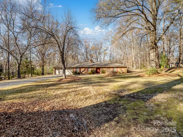 $520,000 | 3200 Allenwood Road, Charlotte, NC 28270