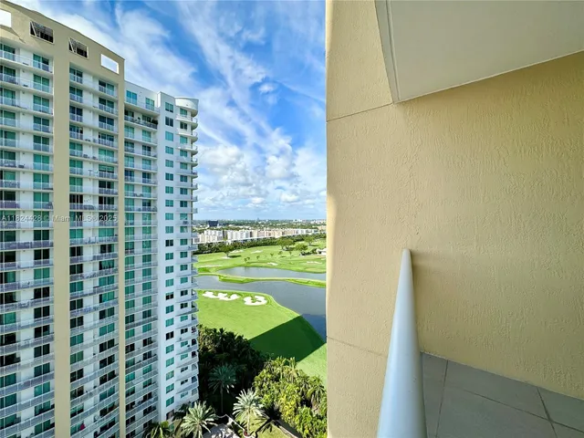 $3,000 | 1755 East Hallandale Beach Boulevard, Unit 1808E, Hallandale Beach, FL 33009