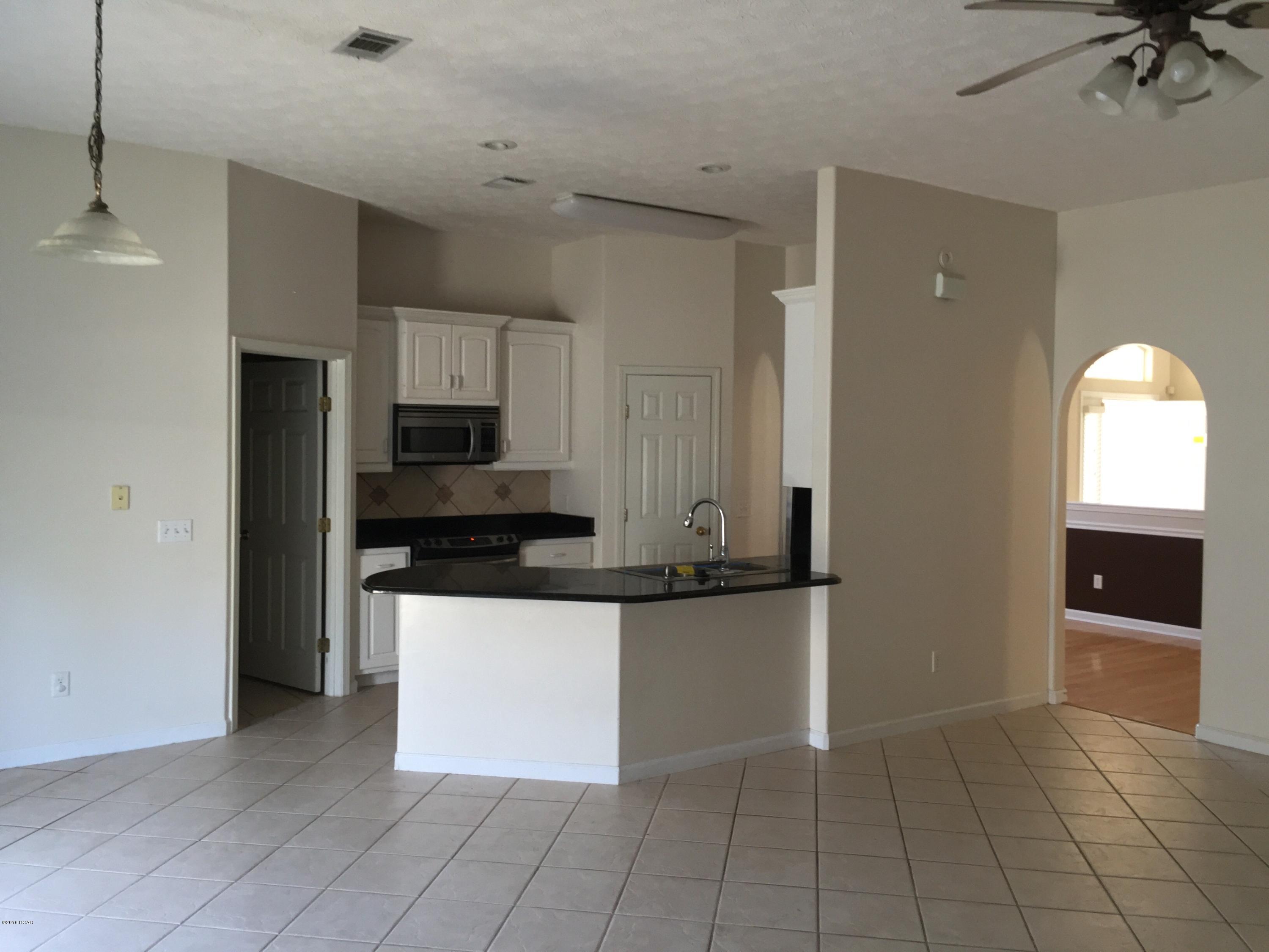 1418 Inverness Road Lynn Haven, FL 32444 - Photo 10 of 25 Gallery Image 10