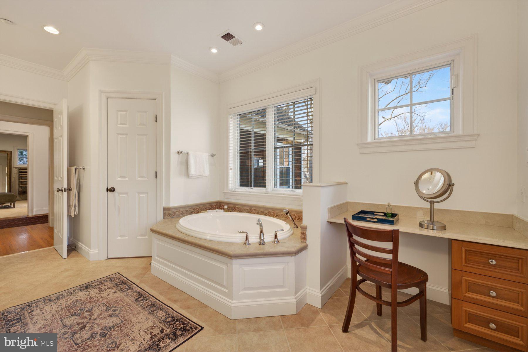 6115 Madawaska Road Bethesda, MD 20816 - Photo 37 of 78 Primary bath