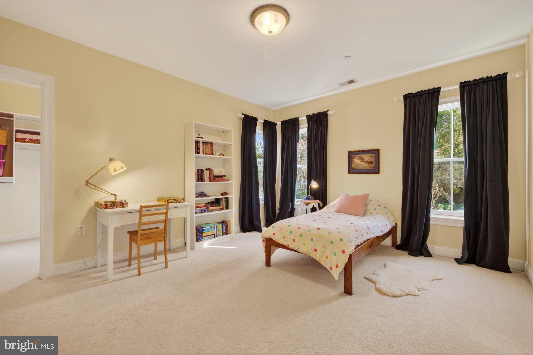 6115 Madawaska Road Bethesda, MD 20816 - Photo 42 of 78 Bedroom 3 (2nd level)