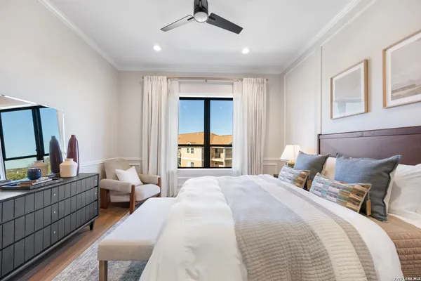 $269,000 | 10899 South Hausman Road, Unit 407, San Antonio, TX 78249