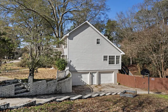 $279,900 | 50 Leaf Lane, Hattiesburg, MS 39402