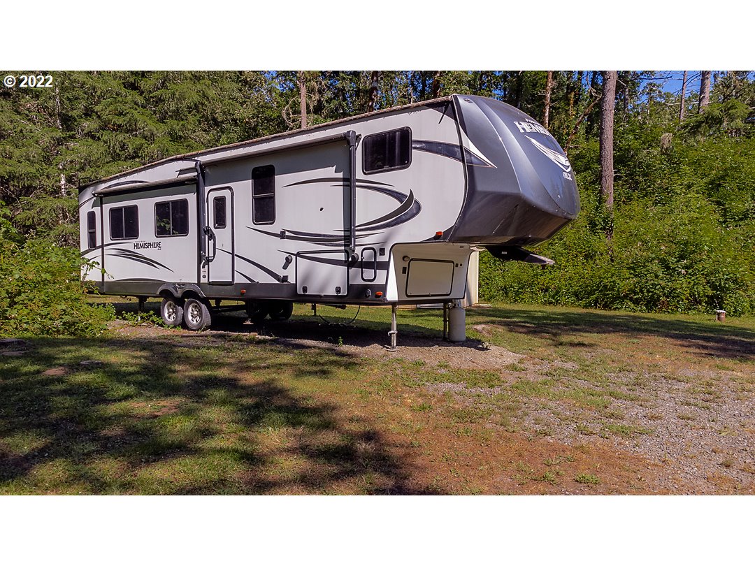 1613 Hogan Road Oakland, OR 97462 - Photo 30 of 32