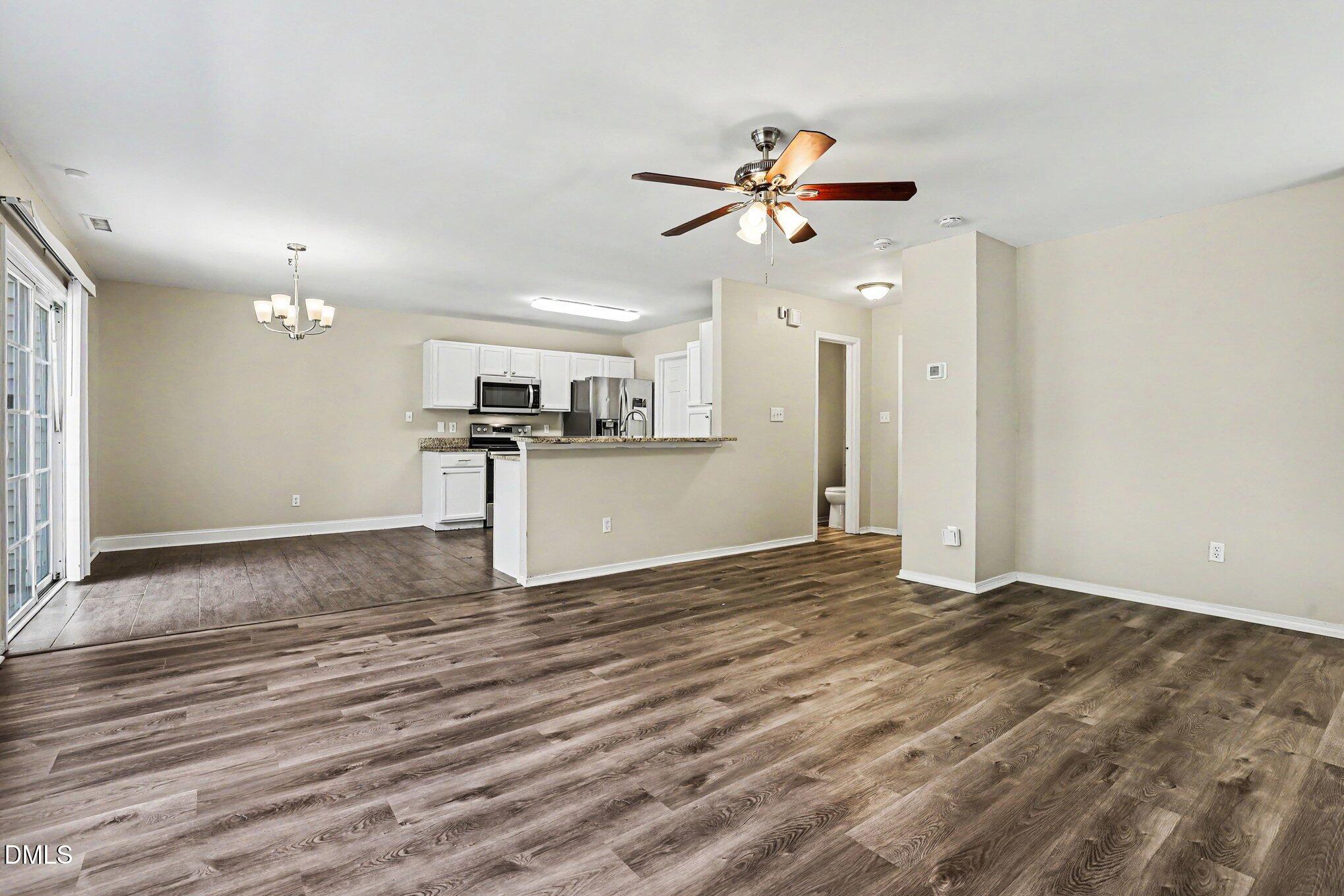 6101 Saybrooke Drive Raleigh, NC 27604 - Photo 4 of 16 004_file_5591
