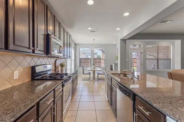 $439,900 | 1729 Shoebill Drive, Little Elm, TX 75068