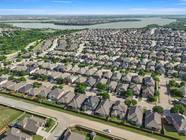 $439,900 | 1729 Shoebill Drive, Little Elm, TX 75068