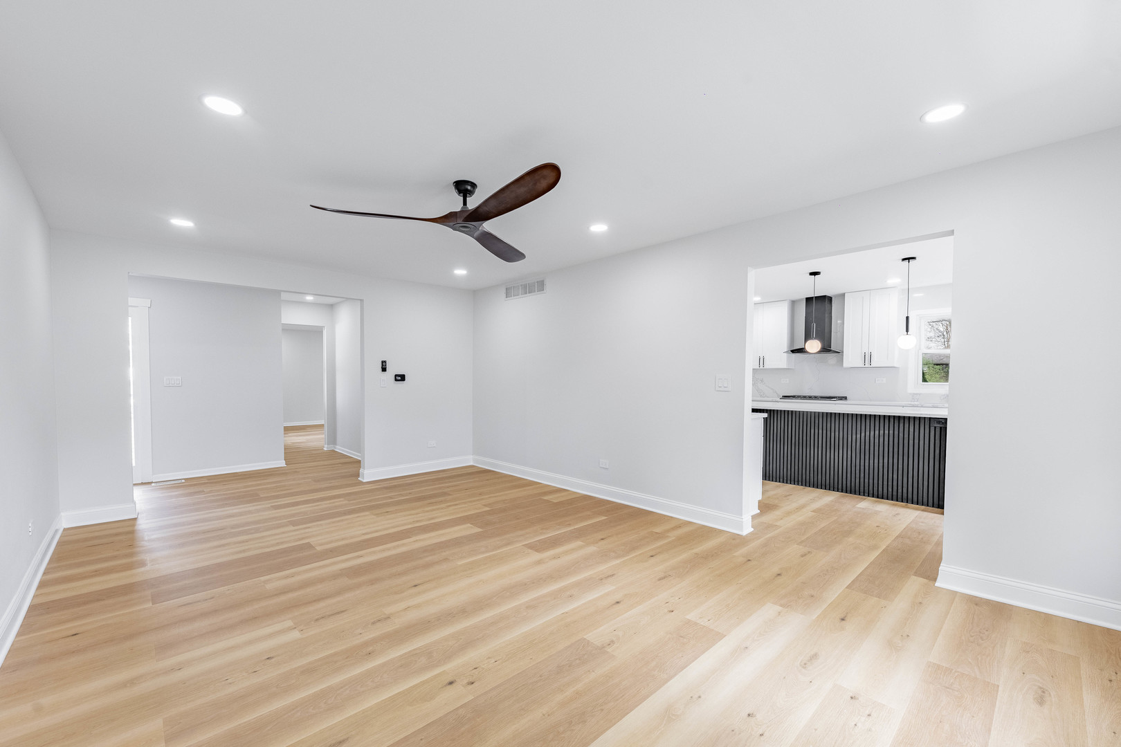 5S254 Middle Road Naperville, IL 60563 - Photo 36 of 46