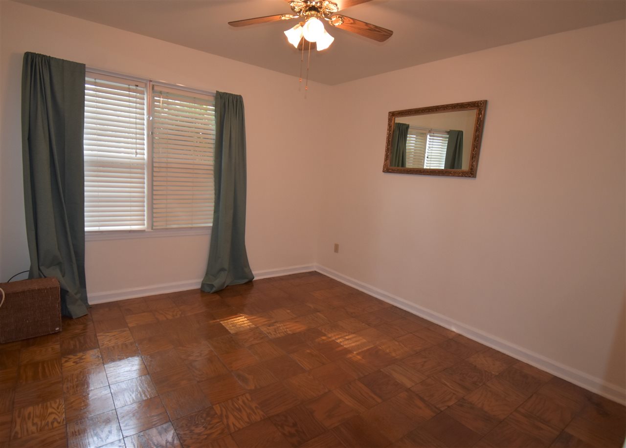 2991 Walnut Grove Road, Unit 1 Memphis, TN 38111 - Photo 12 of 14 Gallery Image 12