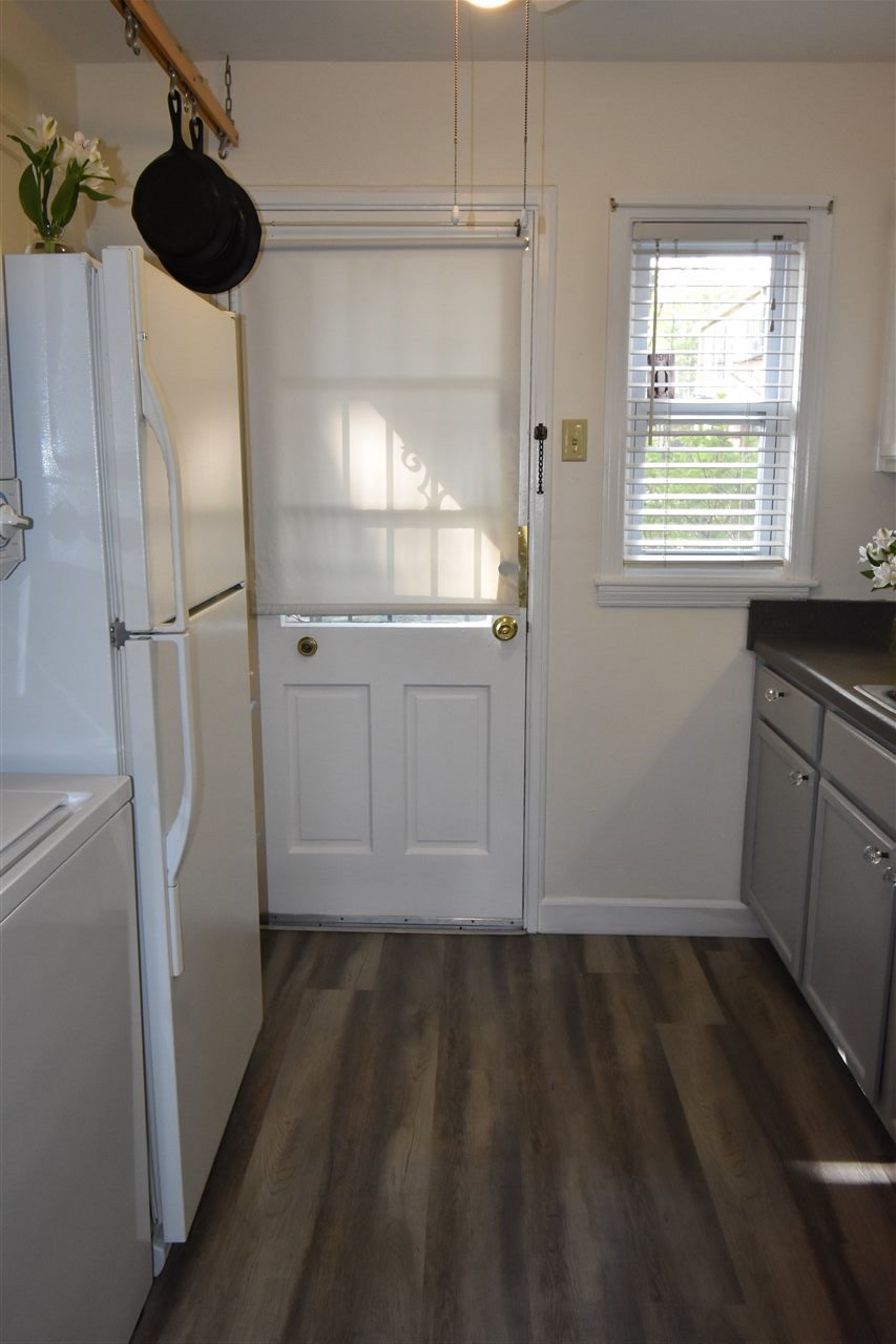 2991 Walnut Grove Road, Unit 1 Memphis, TN 38111 - Photo 8 of 14 Gallery Image 8
