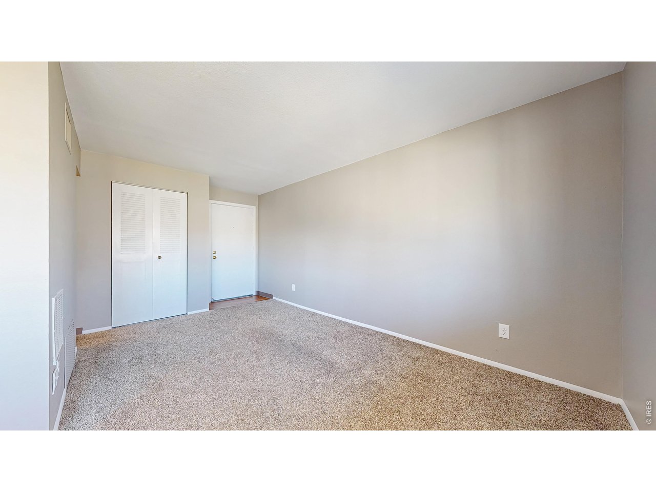 1705 Heatheridge Road, Unit 301 Fort Collins, CO 80526 - Photo 13 of 26 Living Room