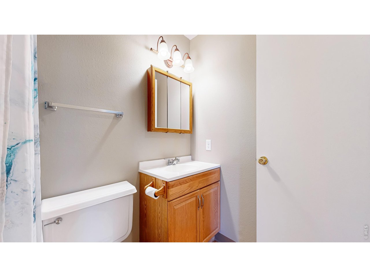 1705 Heatheridge Road, Unit 301 Fort Collins, CO 80526 - Photo 20 of 26 Bath