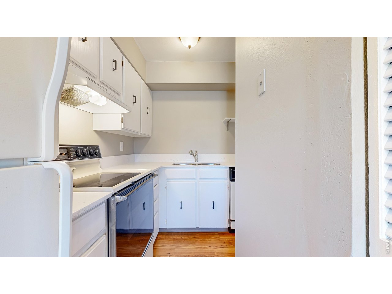 1705 Heatheridge Road, Unit 301 Fort Collins, CO 80526 - Photo 8 of 26 All Kitchen Appliances are Included!