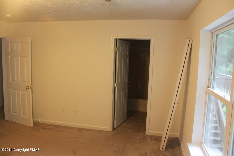 2170 Titania Road Tobyhanna, PA 18466 - Photo 11 of 21 Master bedroom