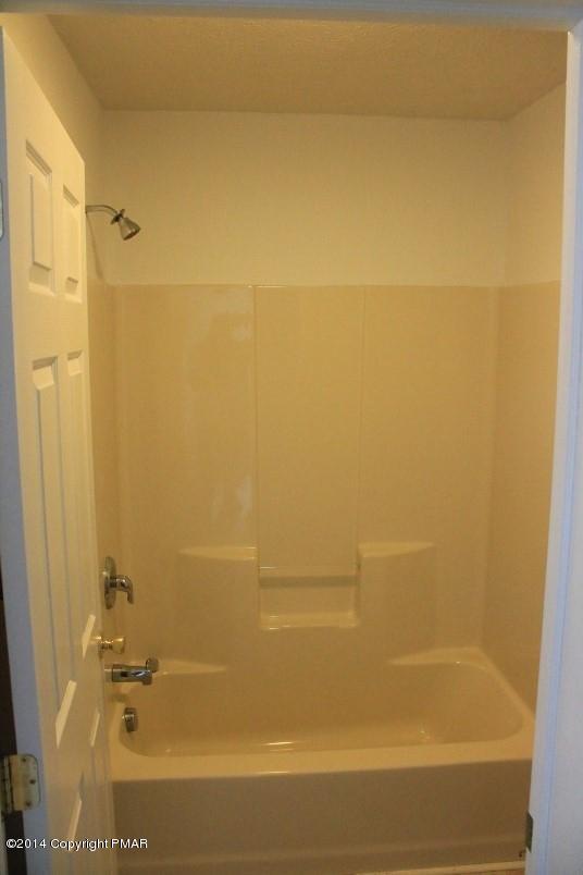 2170 Titania Road Tobyhanna, PA 18466 - Photo 13 of 21 Master Bath