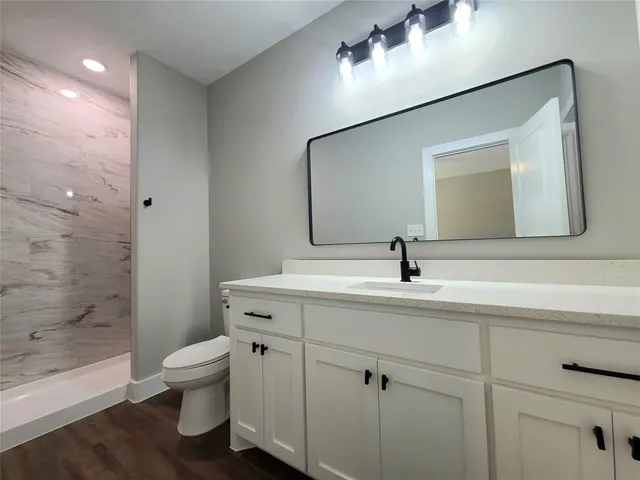 $349,500 | 515 Northeast 5th Avenue, Durant, OK 74701